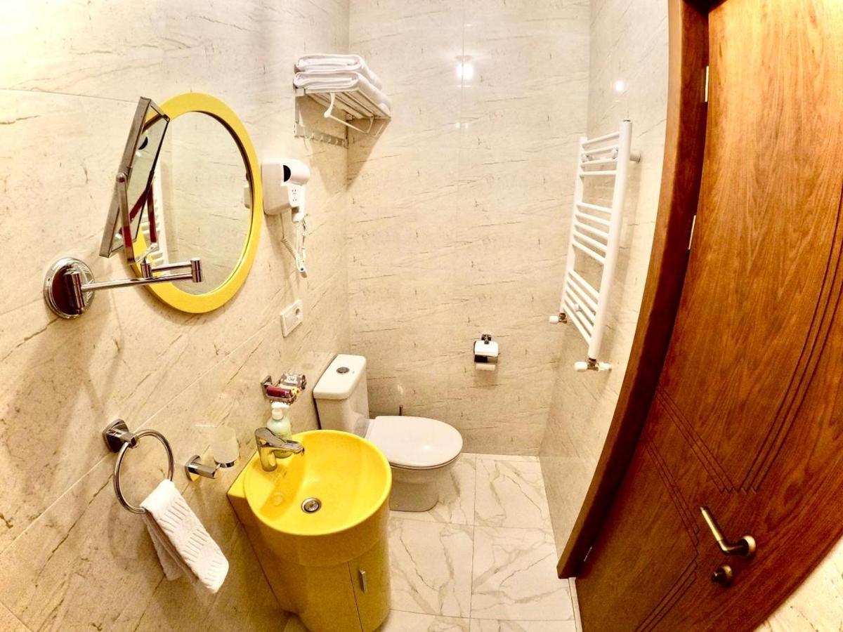Central Park Apartments In Tbilissi Extérieur photo