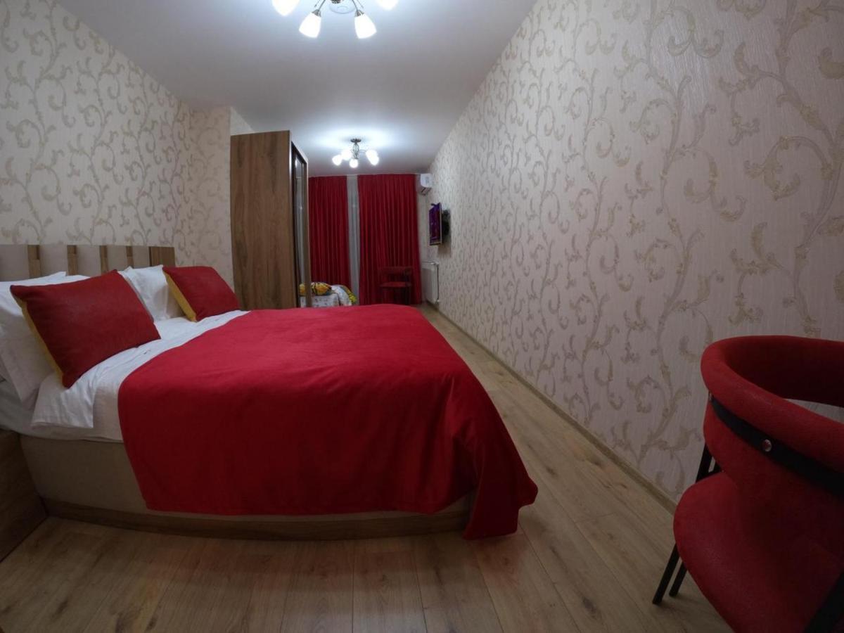 Central Park Apartments In Tbilissi Extérieur photo
